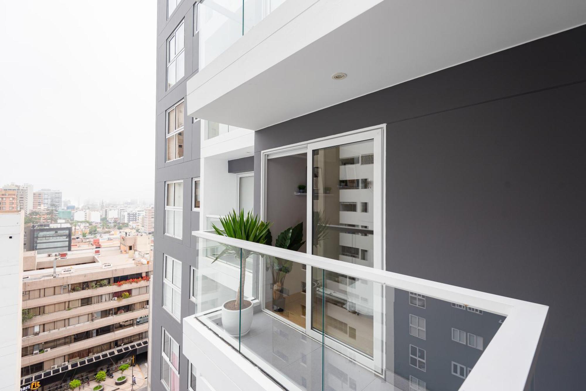 Skyliving Towers Apartments - Peru Lima Exterior photo